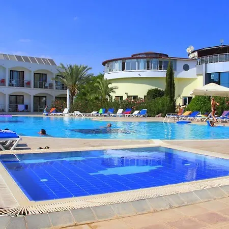Hotel Crystal Rocks Holiday Village 5*